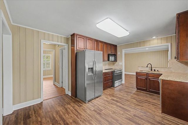 3010 N Main Street NW, Kennesaw, GA 30144