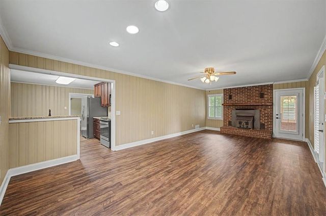 3010 N Main Street NW, Kennesaw, GA 30144