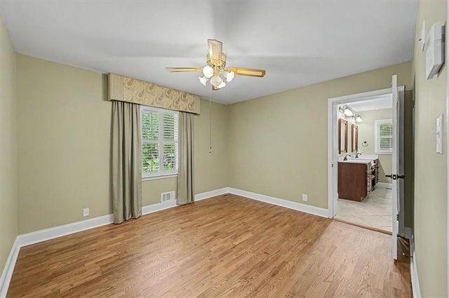 3010 N Main Street NW, Kennesaw, GA 30144