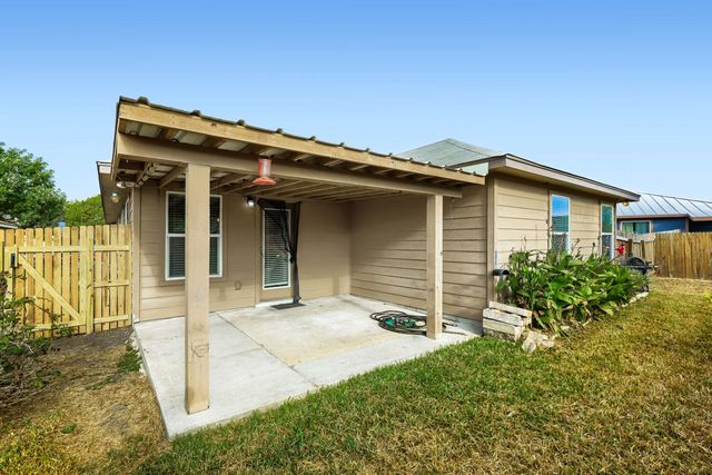2404 Night Sky CV, Lockhart, TX 78644