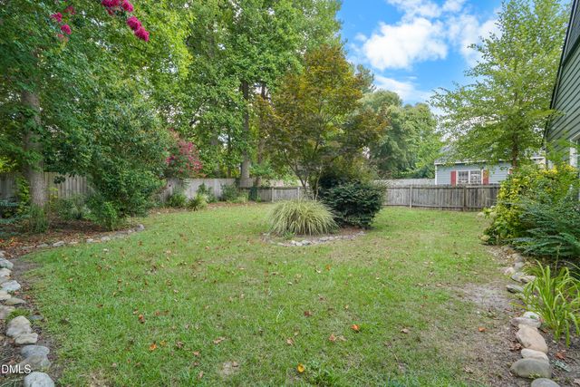1802 Potomac Road, Fayetteville, NC 28304