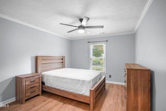 1802 Potomac Road, Fayetteville, NC 28304