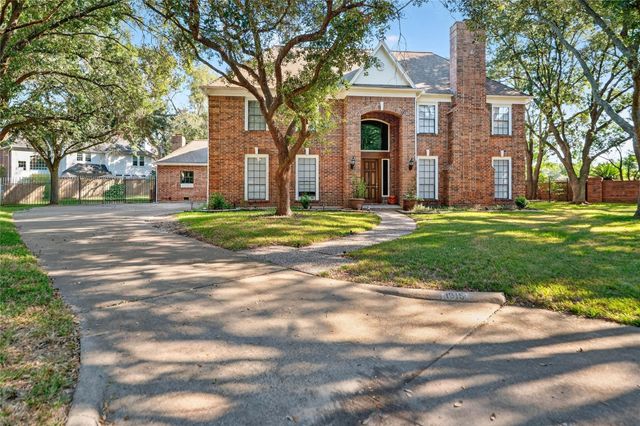 1615 Kelliwood Oaks Drive, Katy, TX 77450