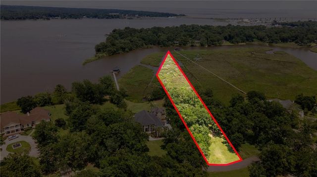 2914 Riverview Pointe S Drive, Theodore, AL 36582