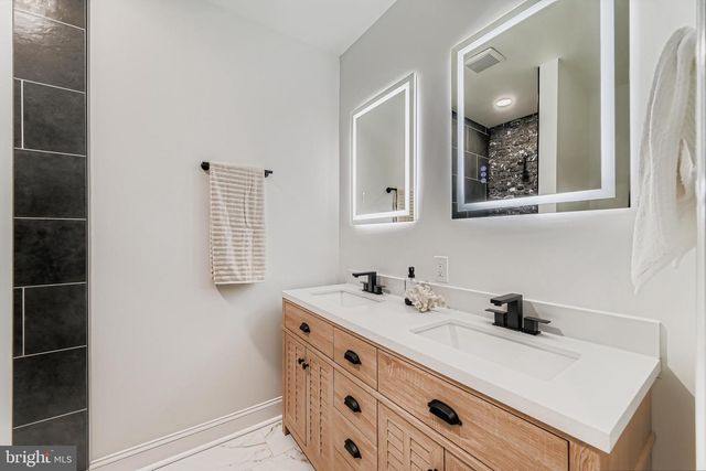 1438 N BROADWAY, Baltimore, MD 21213