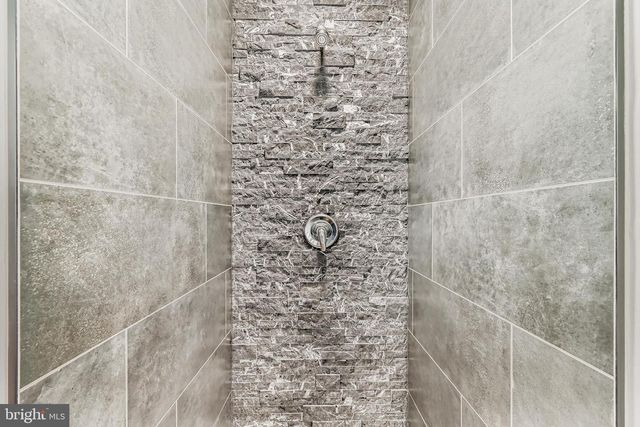 1438 N BROADWAY, Baltimore, MD 21213