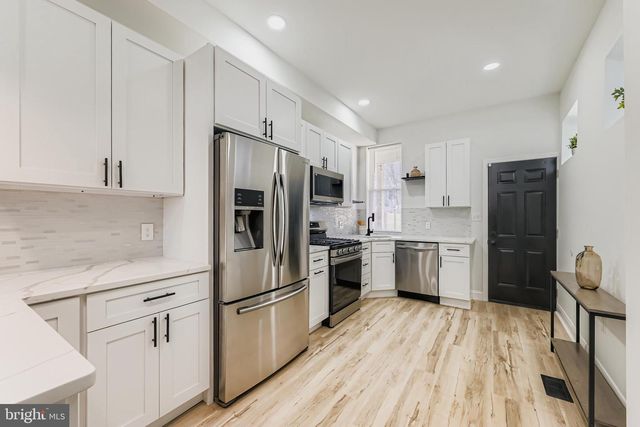 1438 N BROADWAY, Baltimore, MD 21213