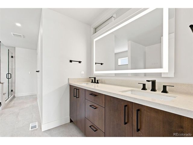 3215 S Sherman St, Englewood, CO 80113
