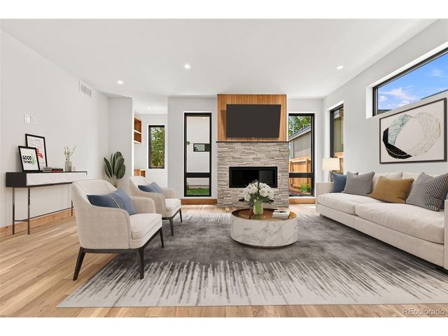 3215 S Sherman St, Englewood, CO 80113