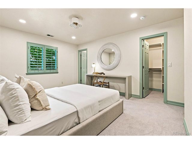 1236 S Monroe St, Denver, CO 80210