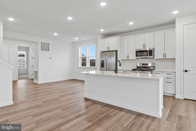 10134 WILKES DR, Williamsport, MD 21795