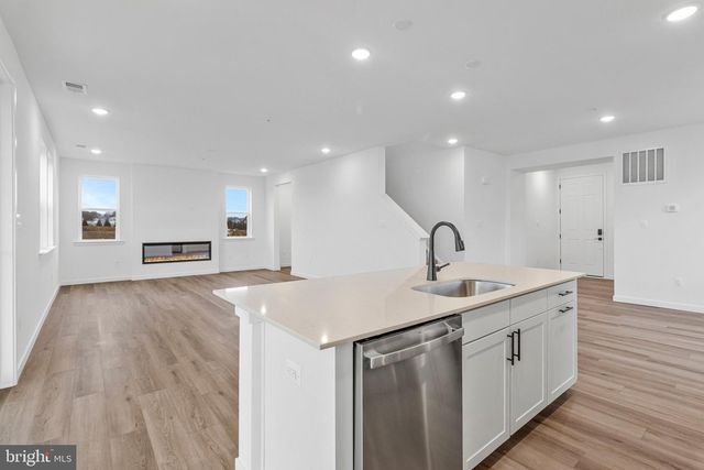 10134 WILKES DR, Williamsport, MD 21795