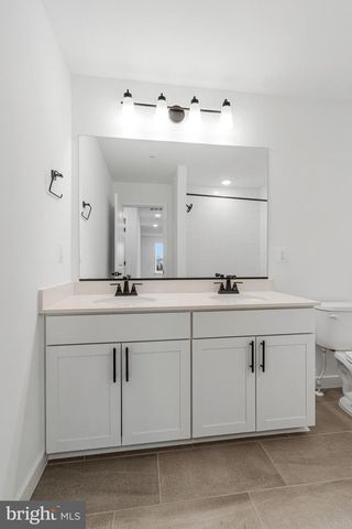 10134 WILKES DR, Williamsport, MD 21795