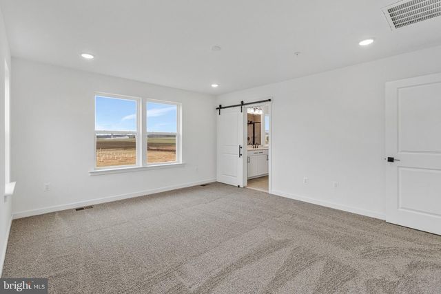 10134 WILKES DR, Williamsport, MD 21795