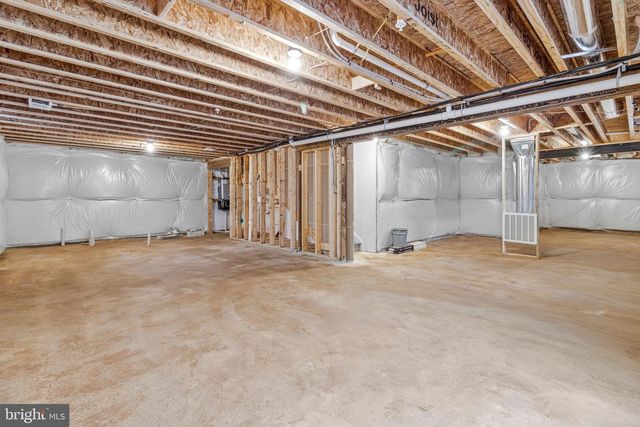 10134 WILKES DR, Williamsport, MD 21795