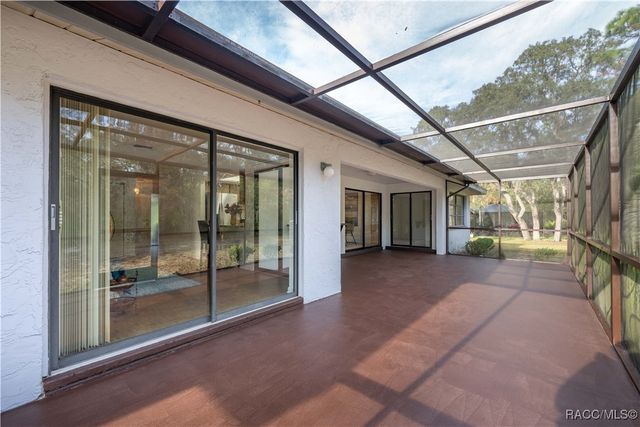 22 Shumard Court E, Homosassa, FL 34446