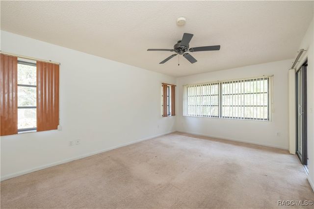 22 Shumard Court E, Homosassa, FL 34446