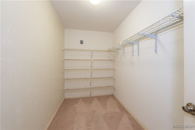 22 Shumard Court E, Homosassa, FL 34446