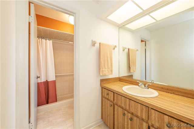 22 Shumard Court E, Homosassa, FL 34446