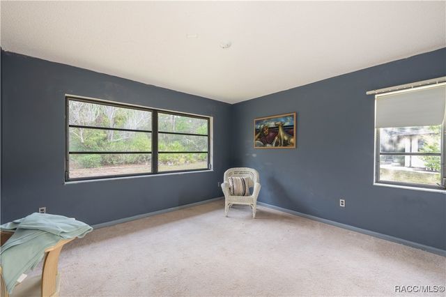 22 Shumard Court E, Homosassa, FL 34446