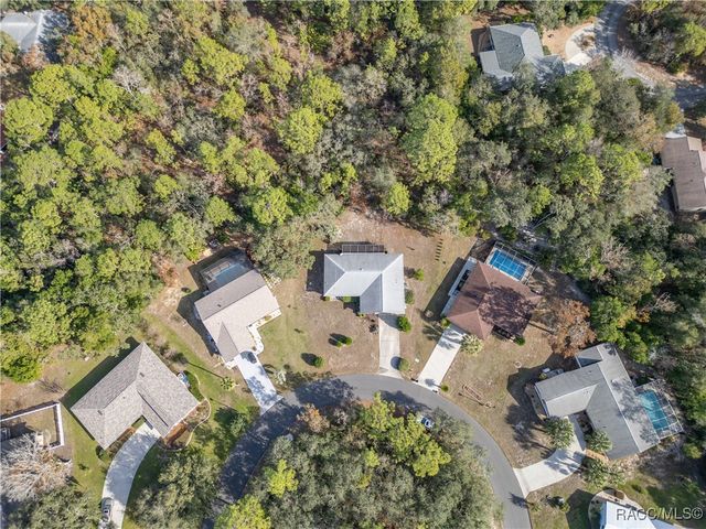 22 Shumard Court E, Homosassa, FL 34446