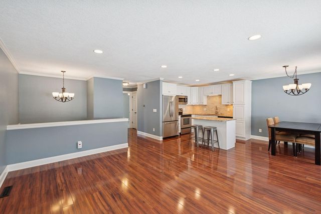 6106 Creek View Trail, Minnetonka, MN 55345