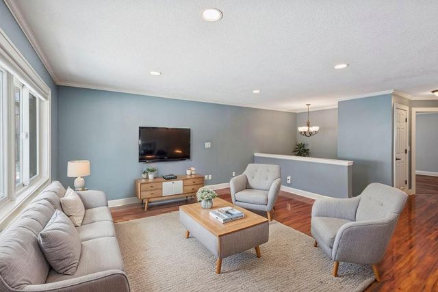 6106 Creek View Trail, Minnetonka, MN 55345