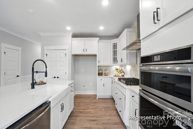 6022 New River Drive, Huntersville, NC 28078