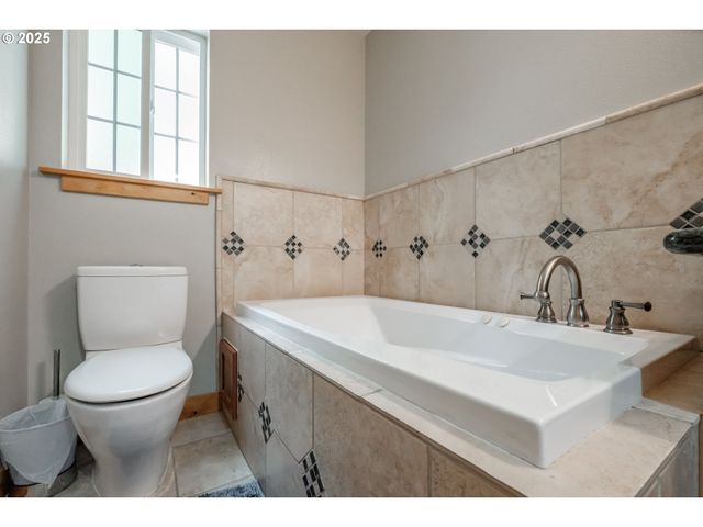 29109 BROWNSVILLE Rd, Brownsville, OR 97327