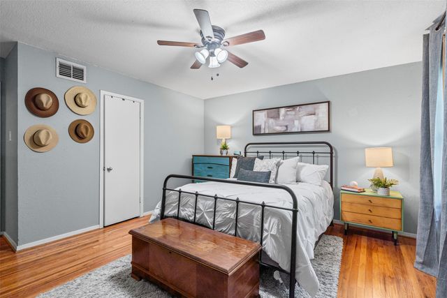 4953 N Hall Street, Dallas, TX 75235