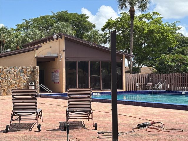100 Ashbury Road 107, Hollywood, FL 33024