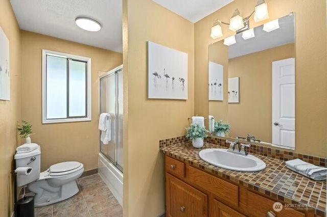 34216 136th Avenue SE, Auburn, WA 98092
