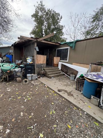 225 El Paso Ave, Modesto, CA 95351