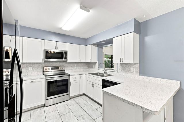 1655 N FLORAL AVENUE, Bartow, FL 33830