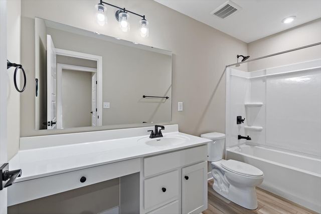 3913 Circollo Drive, Covington, KY 41017