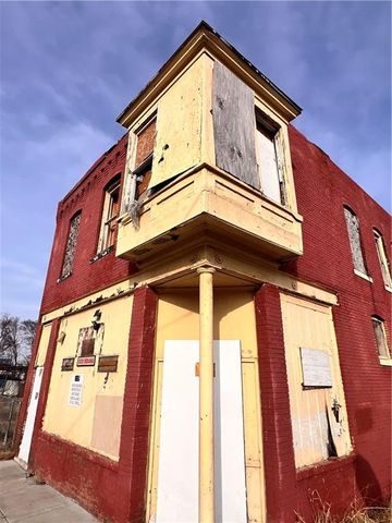 2031 Indiana Avenue, Kansas City, MO 64127