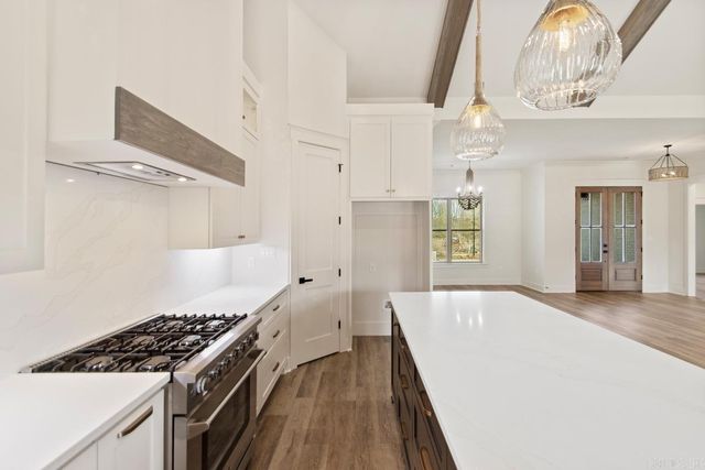 602 Corondelet Lane, Maumelle, AR 72113