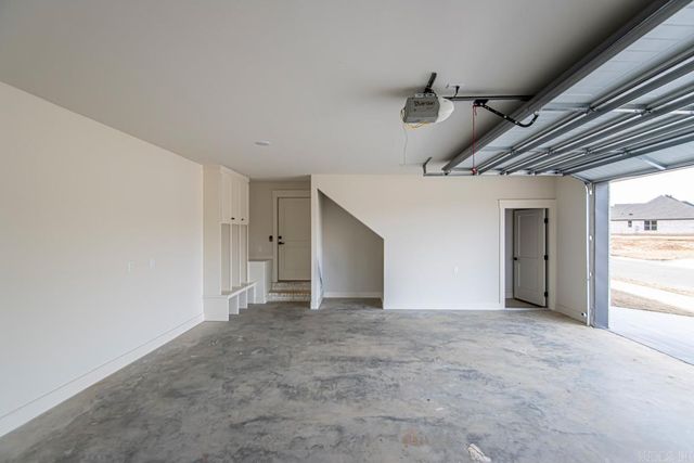 602 Corondelet Lane, Maumelle, AR 72113