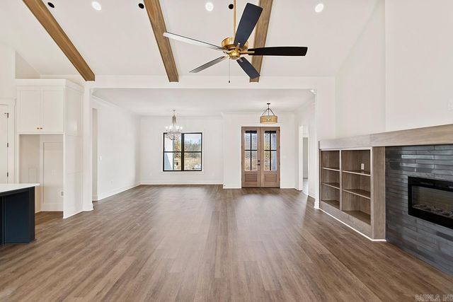 602 Corondelet Lane, Maumelle, AR 72113