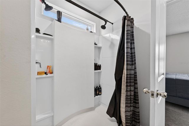 3821 INDIAN RIVER COURT, Lakeland, FL 33811