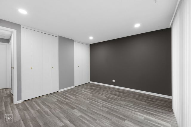 115 Millbrook Lane 115, Schaumburg, IL 60193