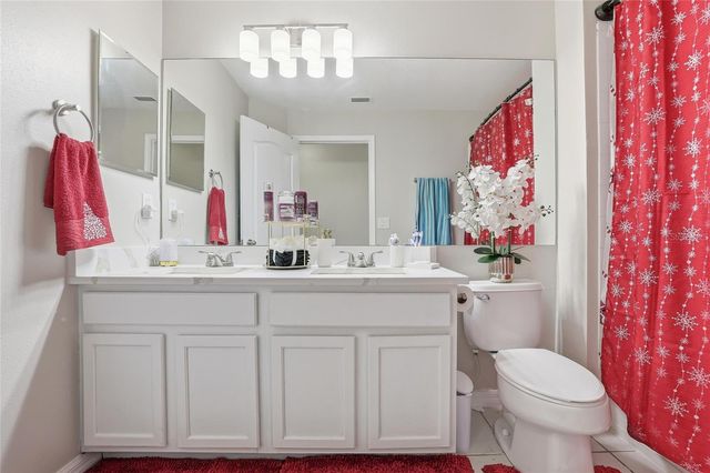 4145 MEDBURY DRIVE, Wesley Chapel, FL 33543