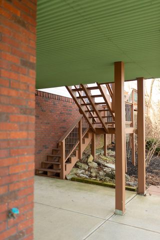 706 Hunter Drive, Lancaster, KY 40444