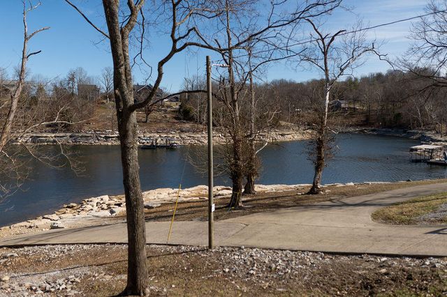 706 Hunter Drive, Lancaster, KY 40444