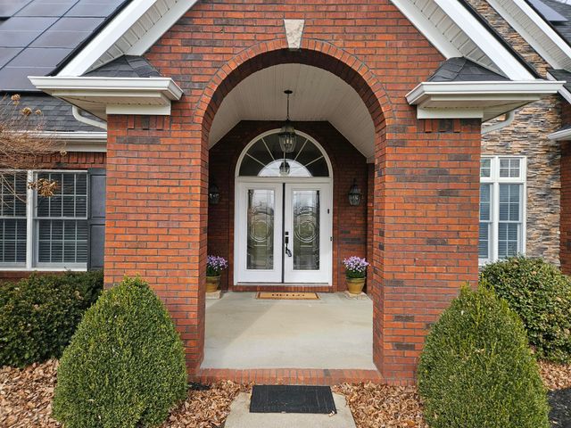 706 Hunter Drive, Lancaster, KY 40444