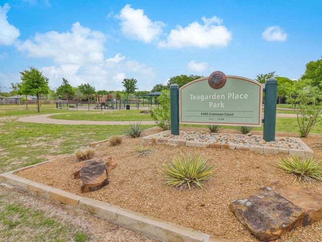 9403 Crimnson Court, Dallas, TX 75217