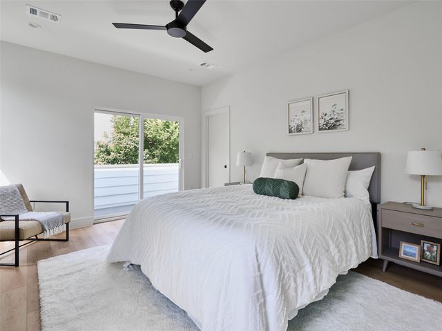 412 Hackberry LN 1, Austin, TX 78753