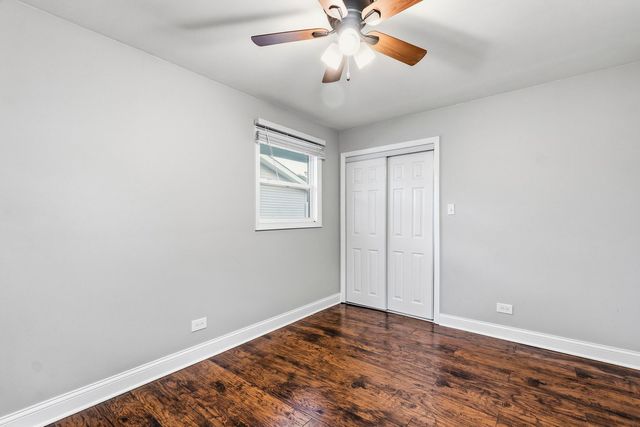 457 Lilac Lane, Elk Grove Village, IL 60007