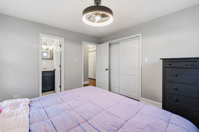 457 Lilac Lane, Elk Grove Village, IL 60007
