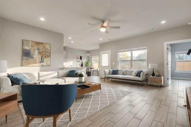 21414 Santa Carlo Ave, Lago Vista, TX 78645